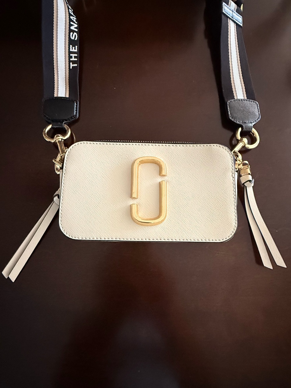 Marc Jacobs Snapshot Crossbody with Branded Black Strap - Picture 6 of 15